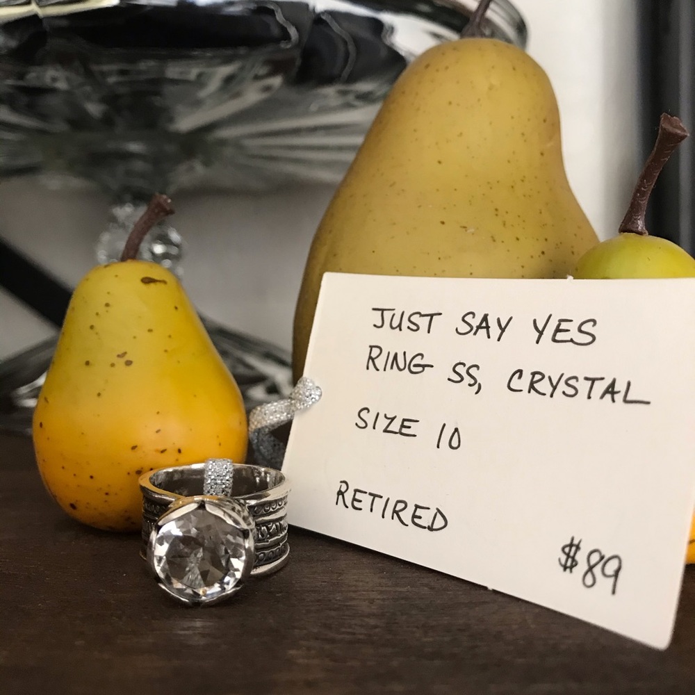 Grace&Heart .925 SS & Crystal “Just Say Yes” Ring